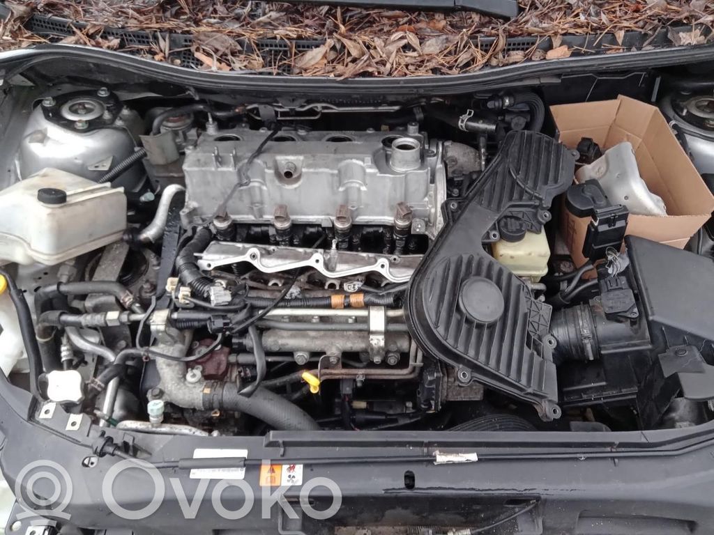 Mazda 5 Панель радиаторов 