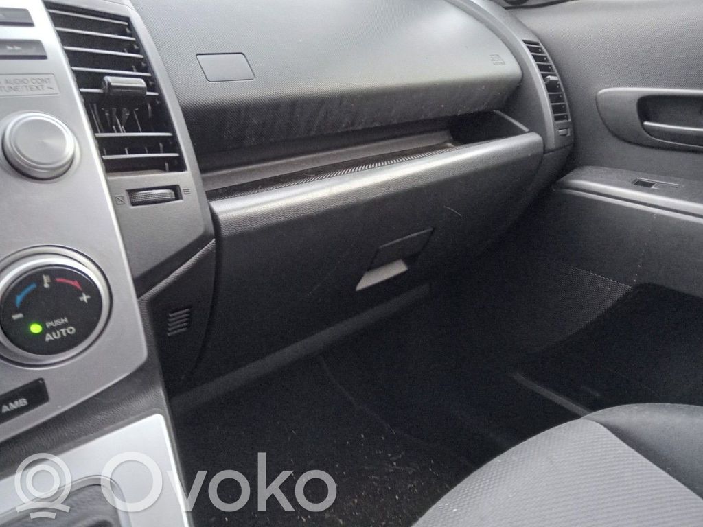 Mazda 5 Glove box set 