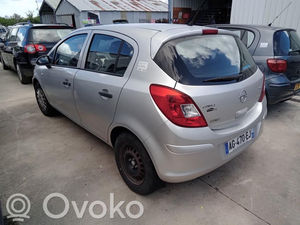 Opel Corsa D Rear door 