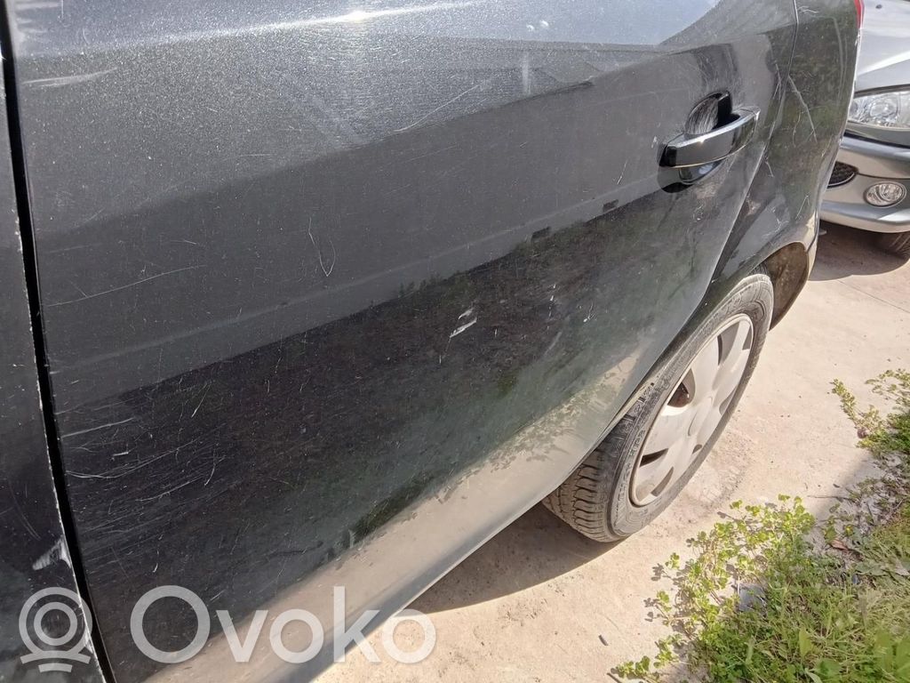 Opel Corsa D Galinės durys 