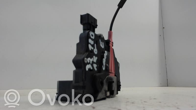 Takaoven lukko   13431842