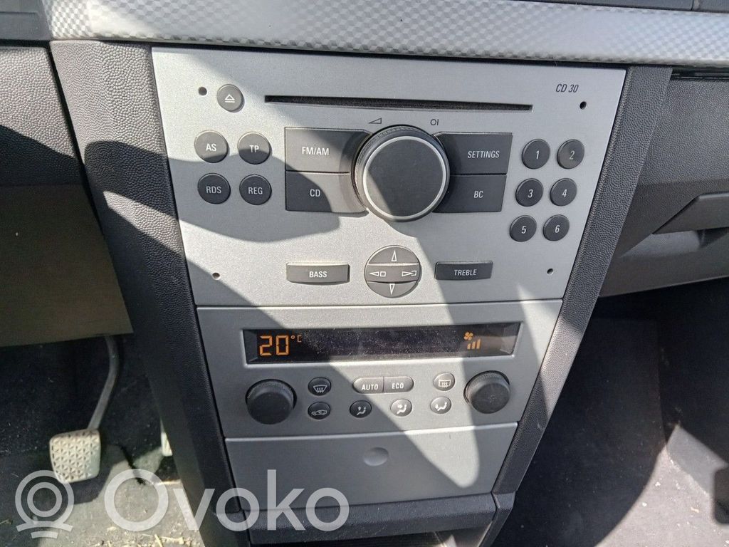 Opel Meriva A Climate control unit 