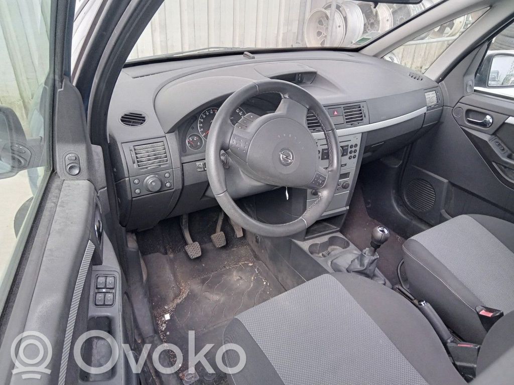 Opel Meriva A Manecilla interna puerta delantera 
