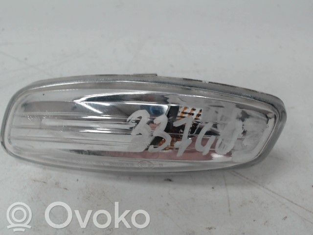 Peugeot 308 Front indicator light 