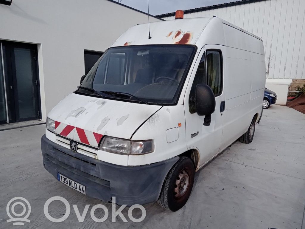 Peugeot Boxer Zacisk hamulcowy przedni 