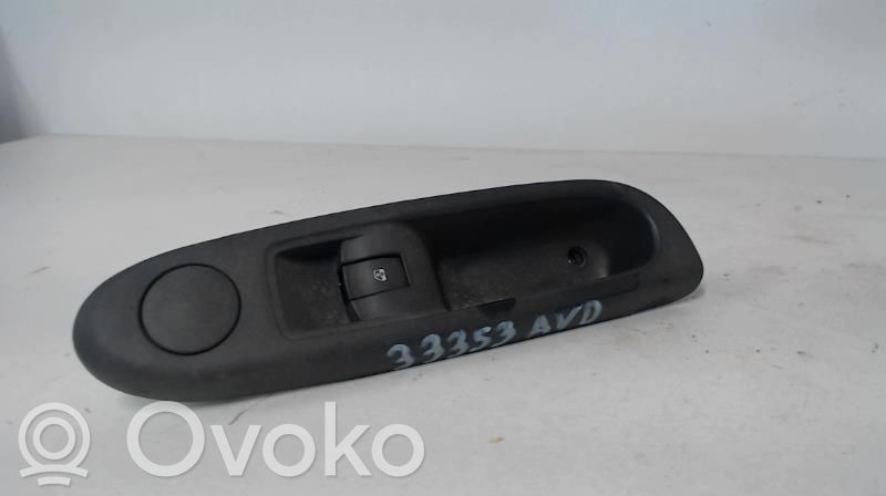 Renault Clio II Electric window control switch 