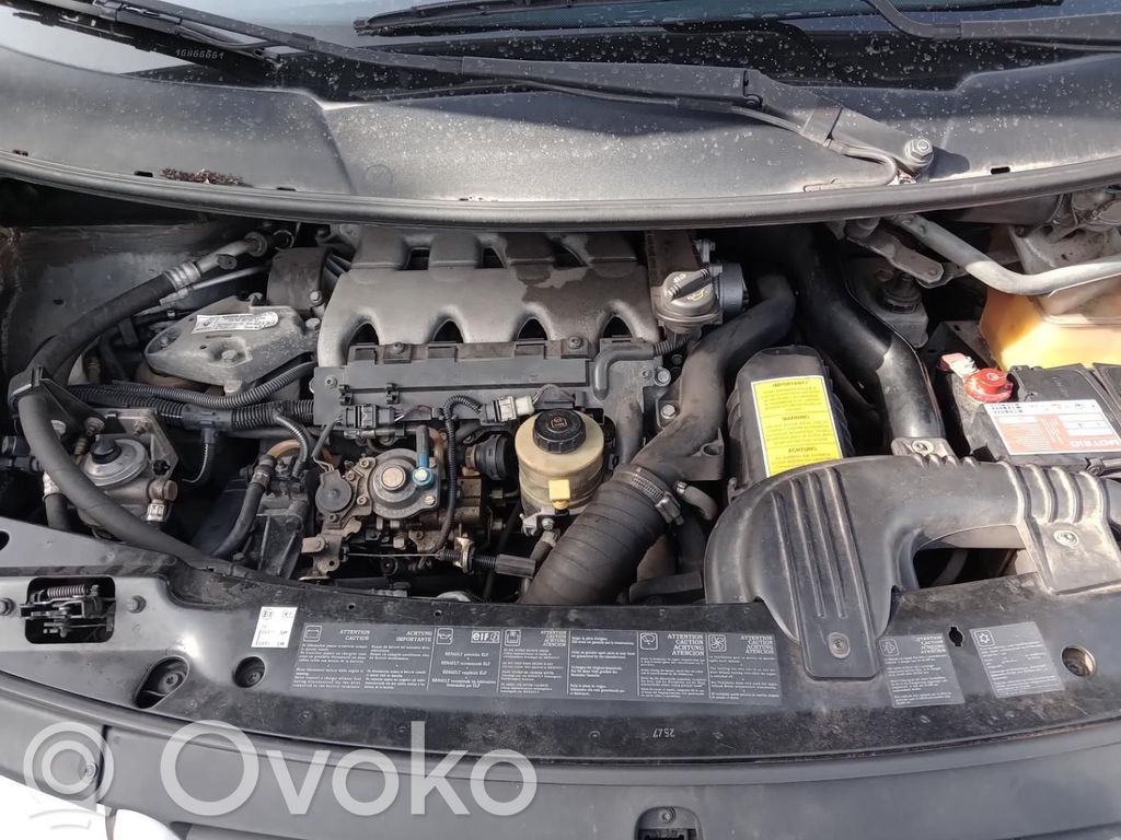 Renault Espace III Jäähdyttimen kehyksen suojapaneeli 