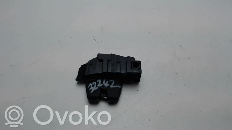 Renault Kadjar Tailgate/trunk/boot lock/catch/latch 
