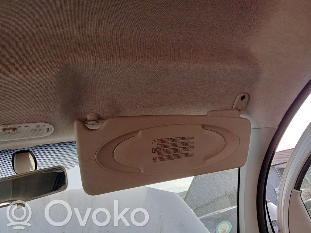 Sun visor   8200928811