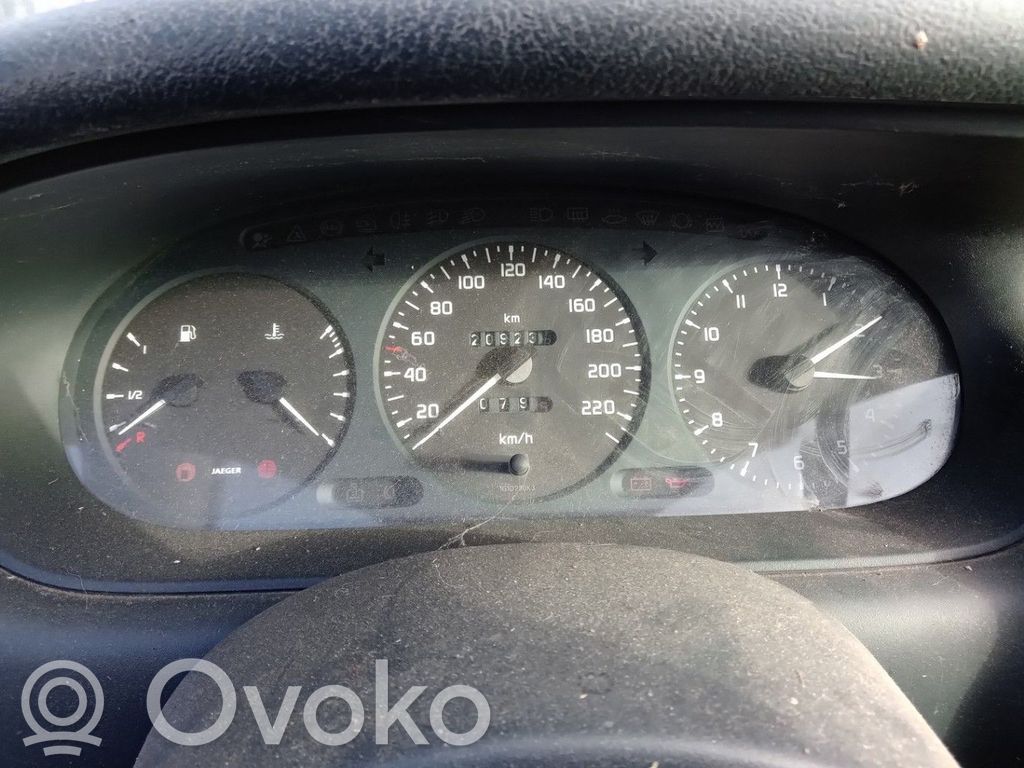 Renault Megane I Vitezometru (grup de instrumente) 