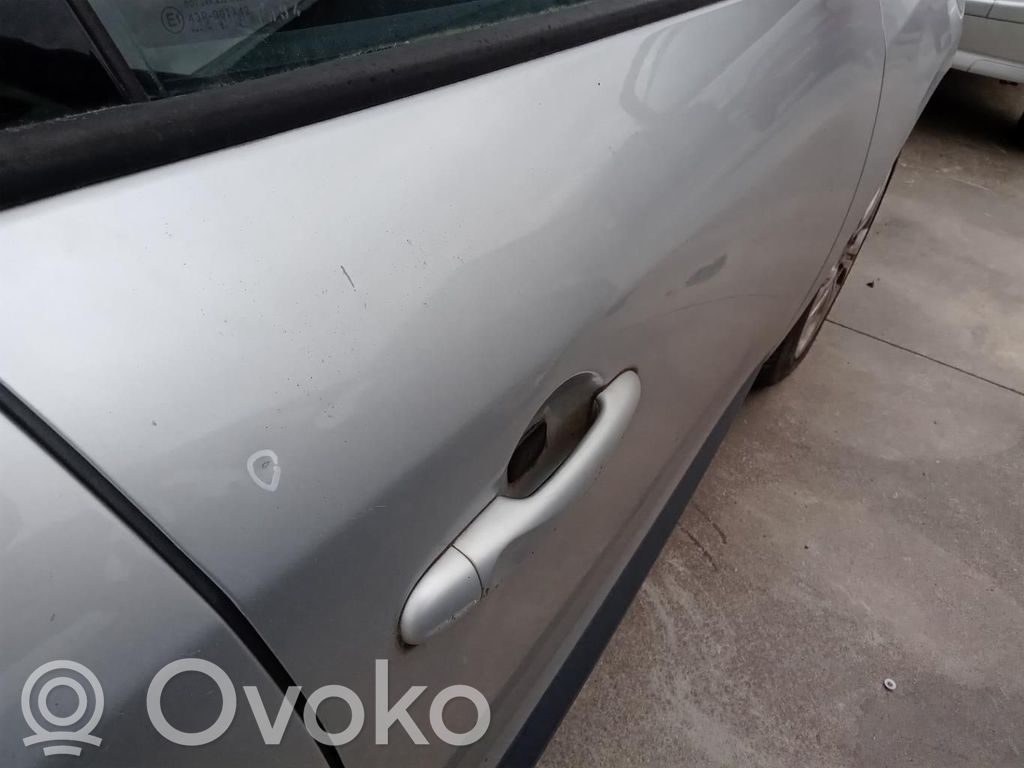 Renault Megane III Puerta delantera 