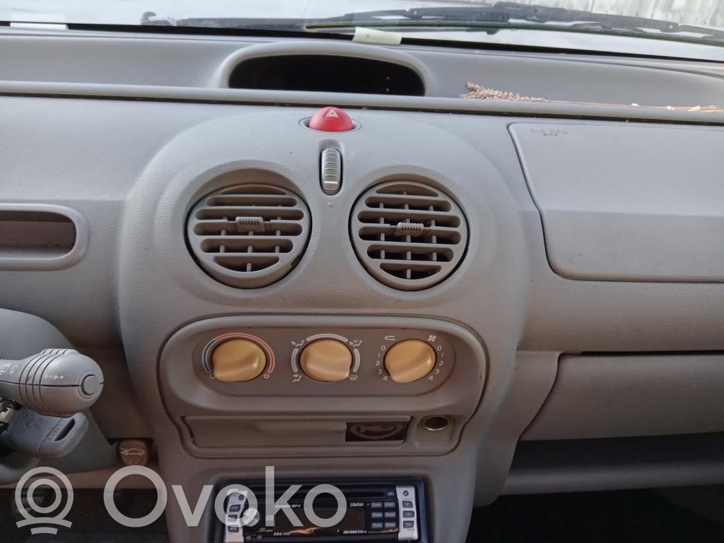 Renault Twingo I Climate control unit 