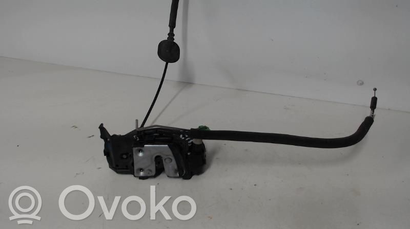 Renault Zoe Priekšpusē slēdzene 