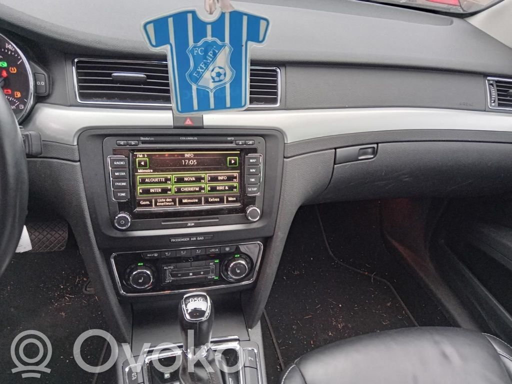 Skoda Superb B6 (3T) Comutator lumini pericol 