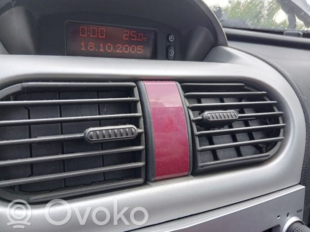 Opel Tigra B Hazard light switch 