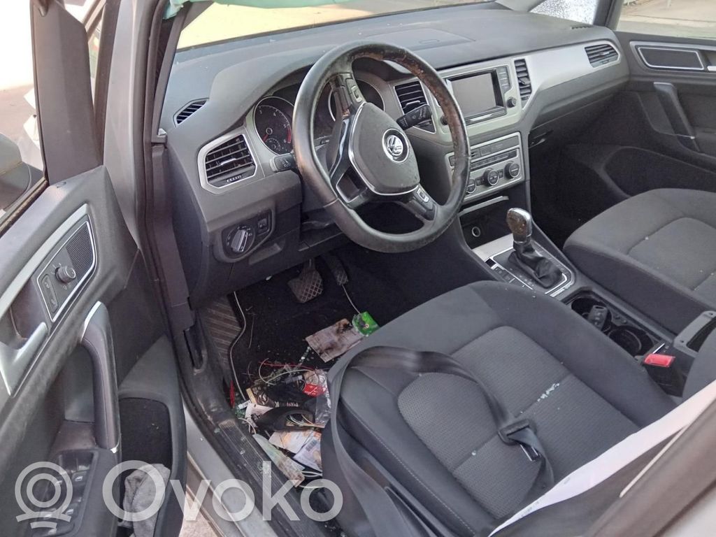 Volkswagen Golf Sportsvan Steering wheel axle set 