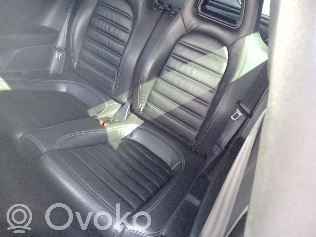 Volkswagen Scirocco Cinturón trasero 