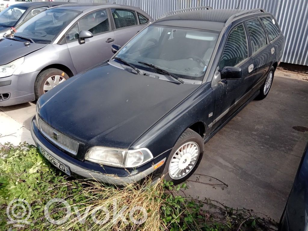 Volvo S40, V40 Zacisk hamulcowy przedni 