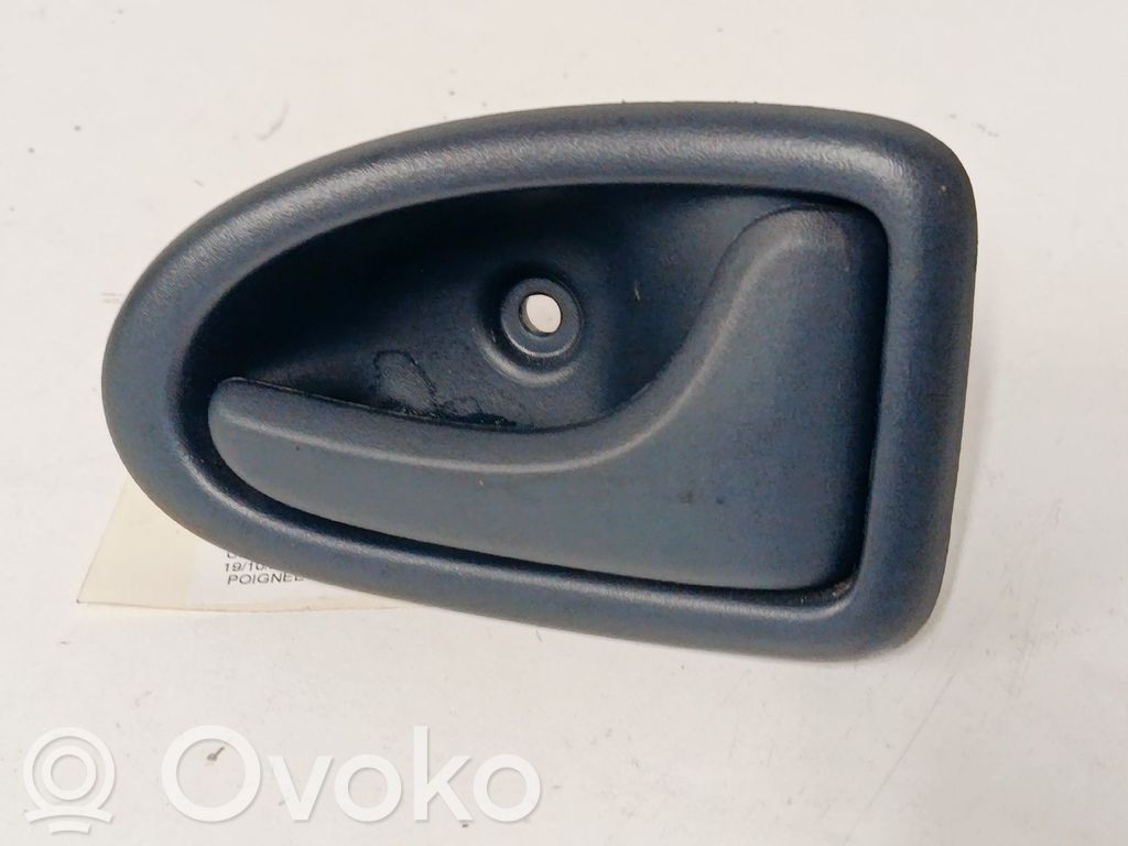 Renault Clio II Manecilla interna puerta trasera 