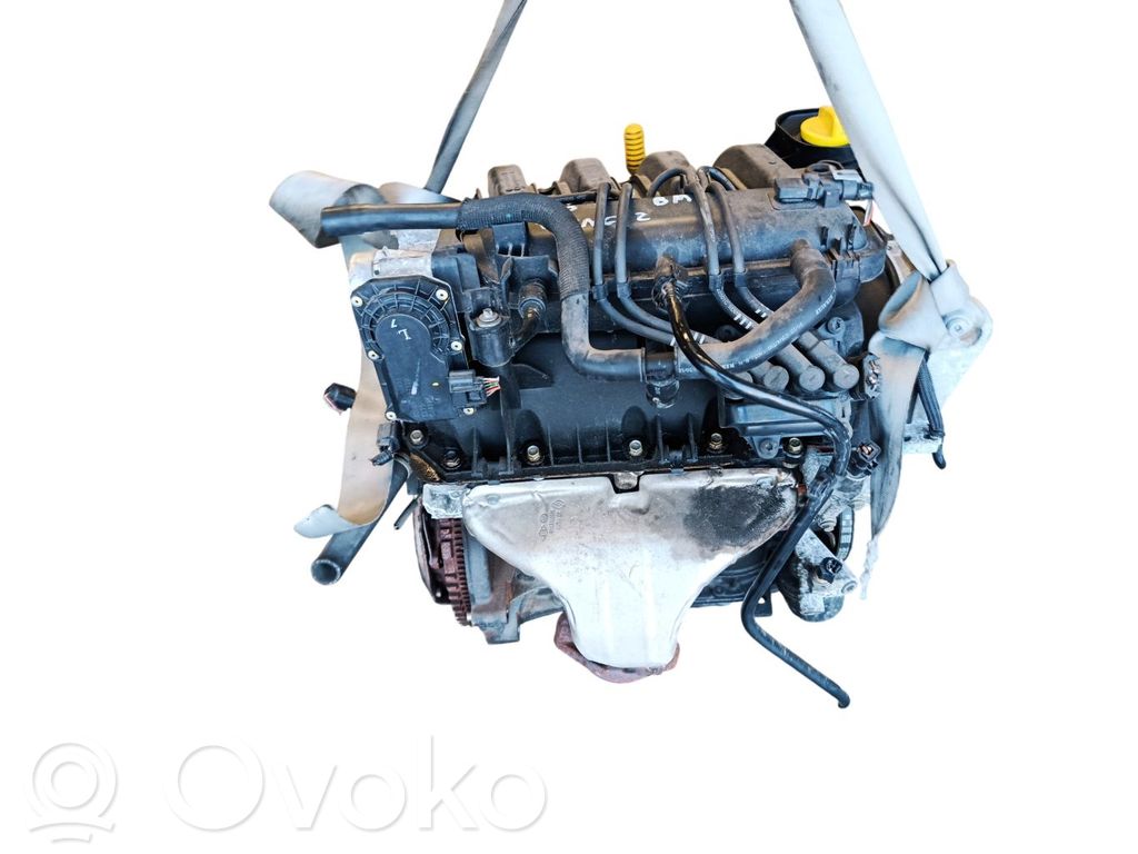 Engine   8201156008