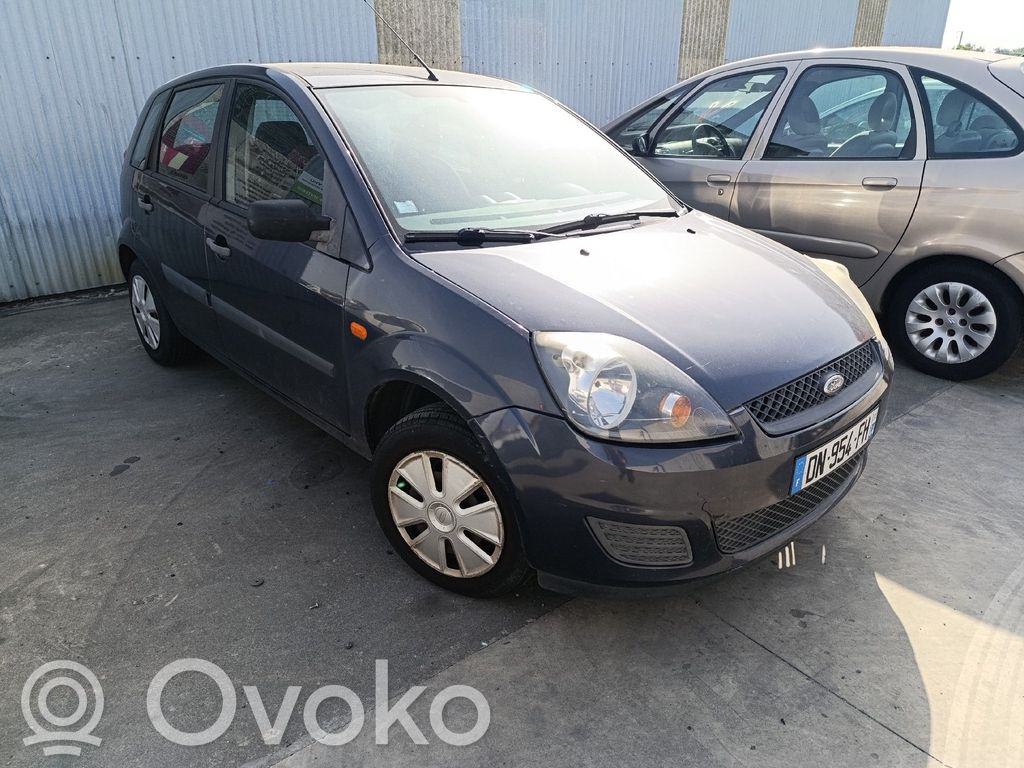 Ford Fiesta Fuso a snodo con mozzo ruota anteriore 