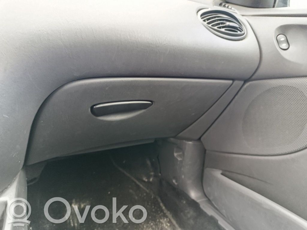 Glove box set   1333343
