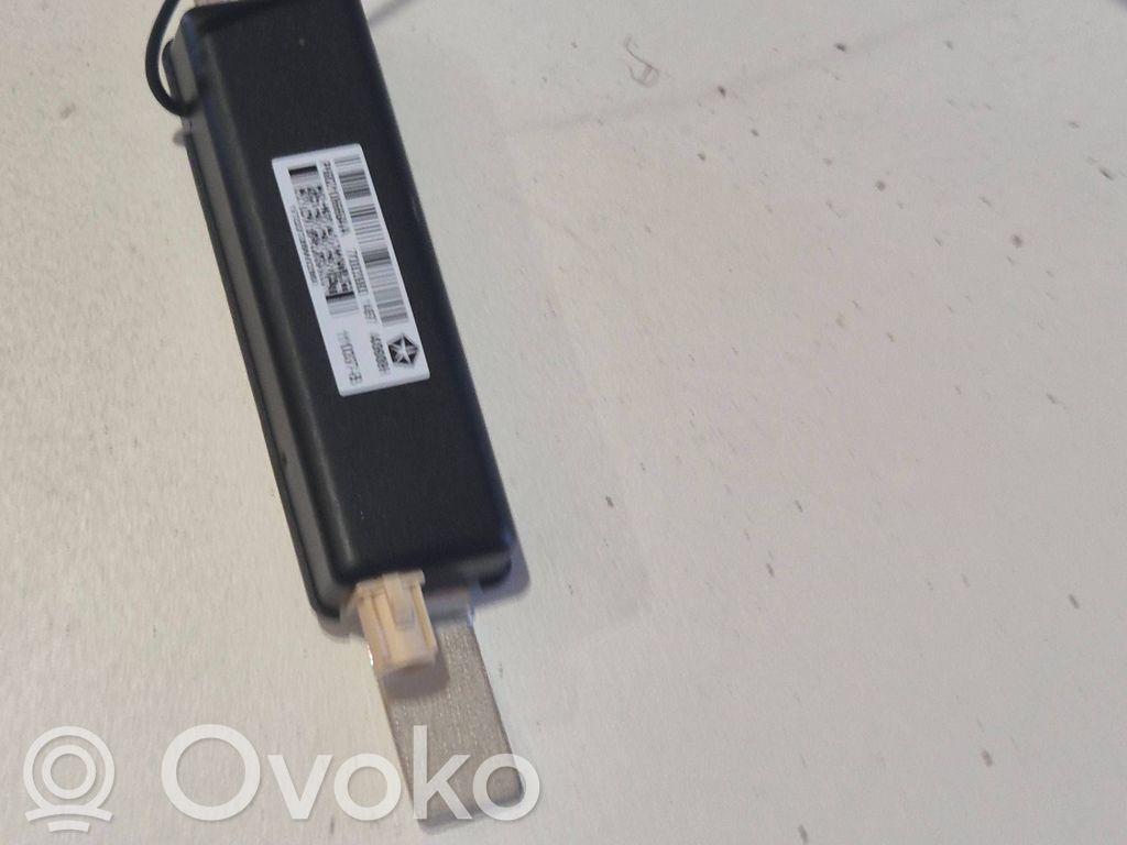 Dodge Challenger Amplificatore antenna 