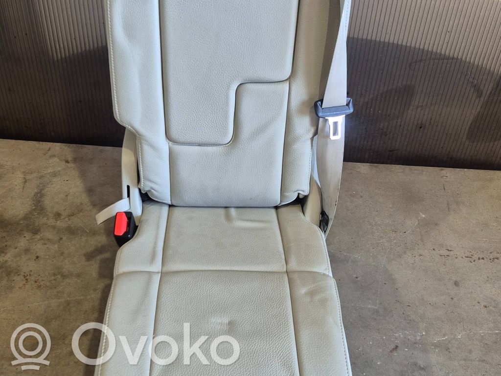 Rear seat