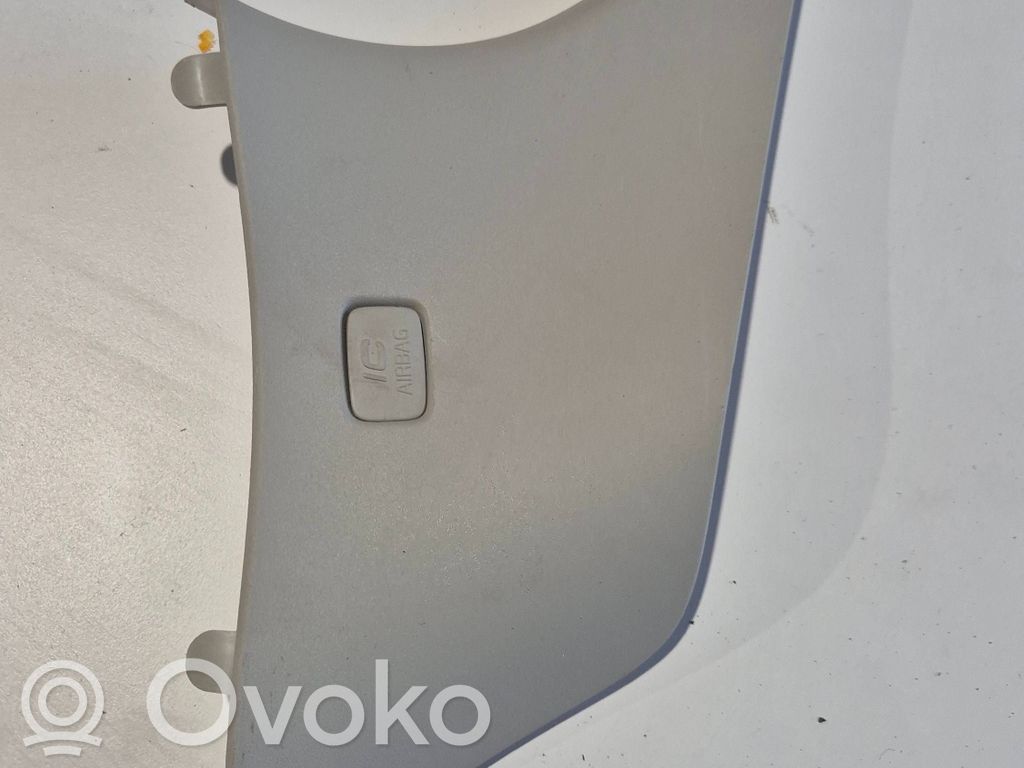 Volvo XC90 Moldura del pillar (D) (Inferior) 