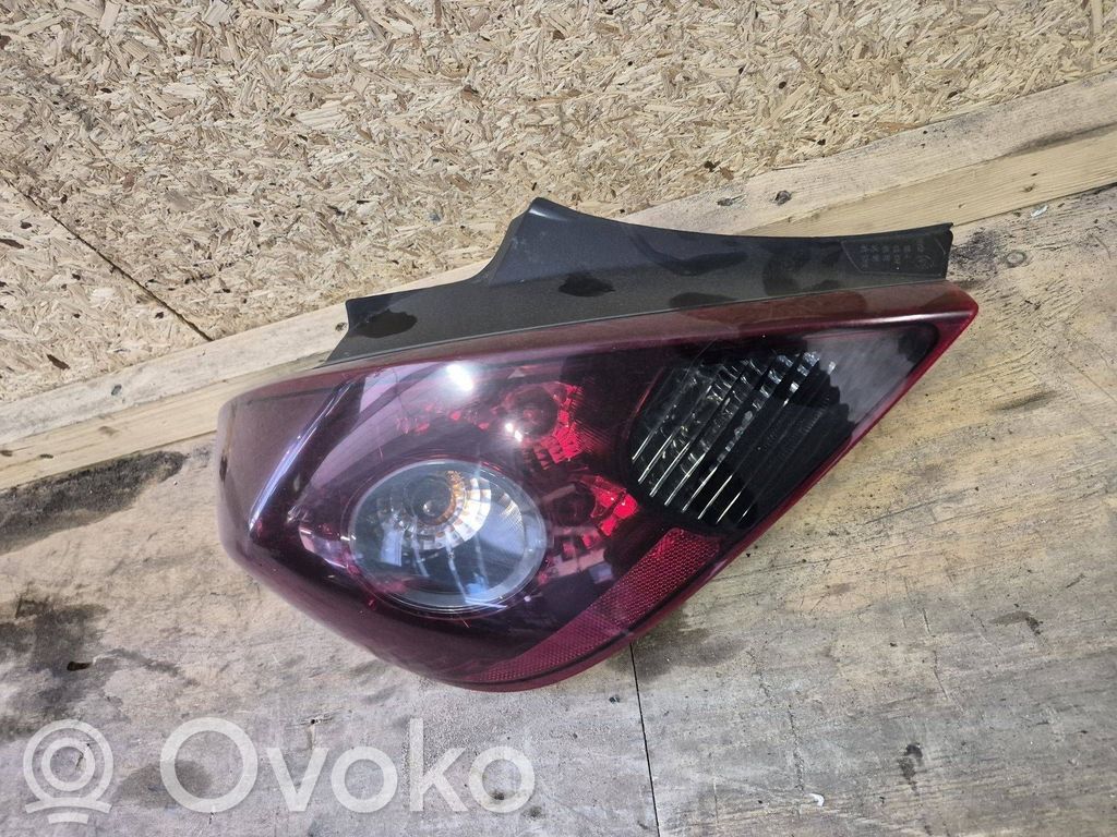 Opel Corsa D Luz trasera/de freno 