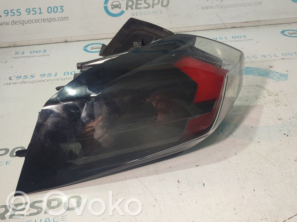 Peugeot 2008 II Lampă spate în caroserie 
