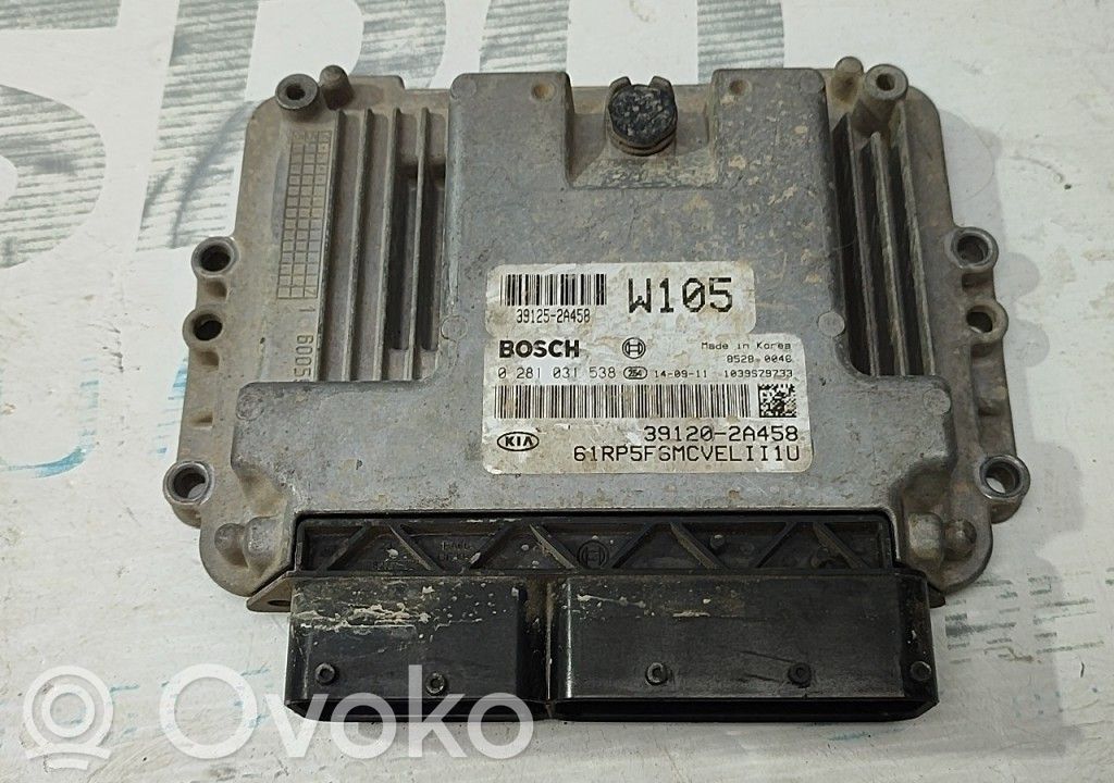 KIA Carens III Engine control unit/module 
