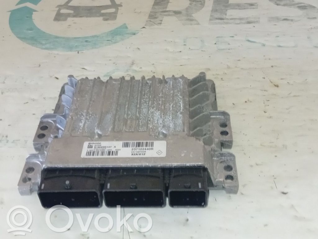 Engine control unit/module   237102440R
