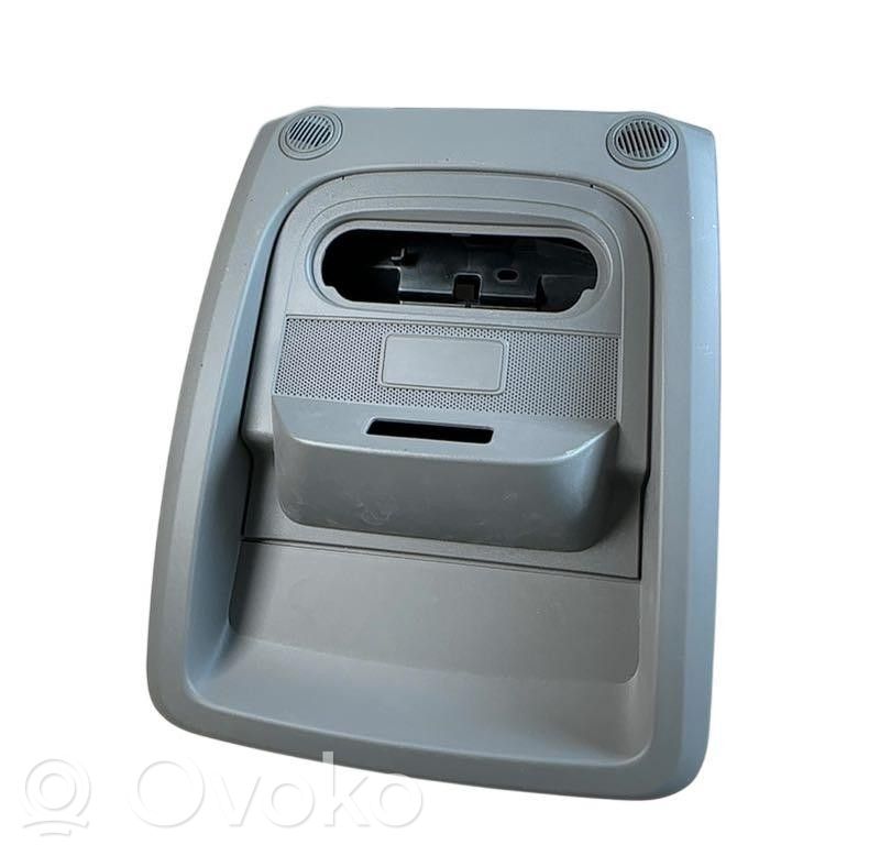 Renault Master III Autres éléments de garniture porte avant 