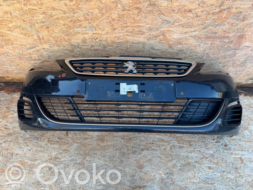 Peugeot 308 Pare-choc avant 