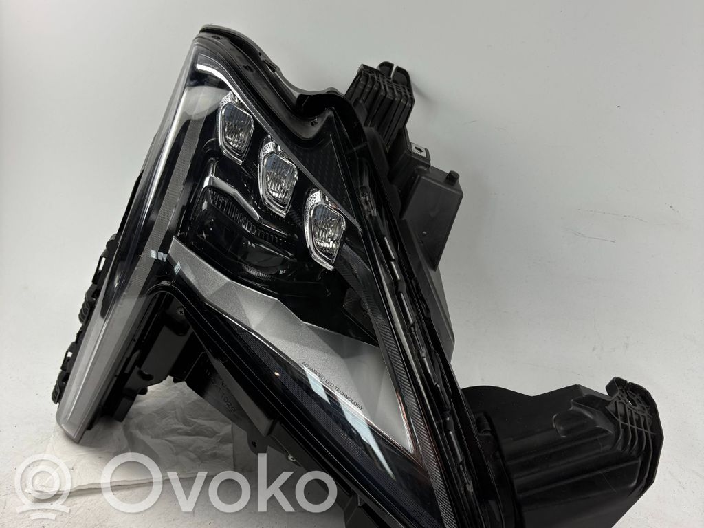 Scheinwerfer   M4HL01,M4HL02,1L011029,1L011031,1LQ11029,1LQ11031