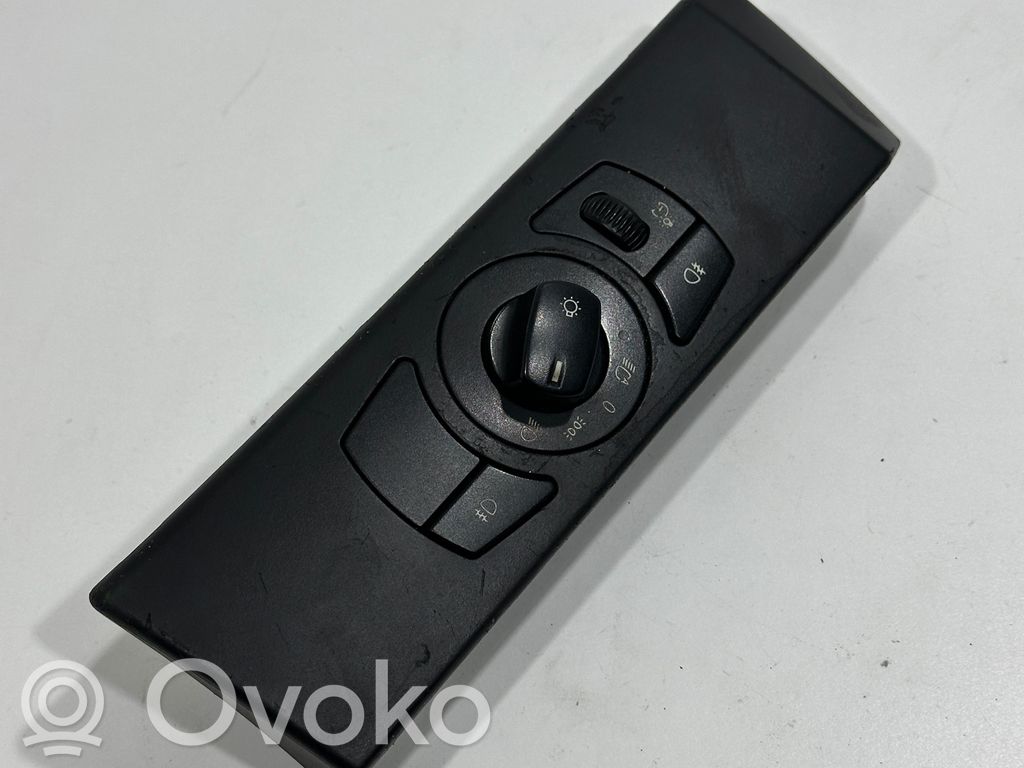 BMW 5 E60 E61 Lukturu slēdzis 