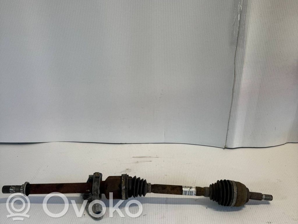 Priekšējā pusass   8200358168