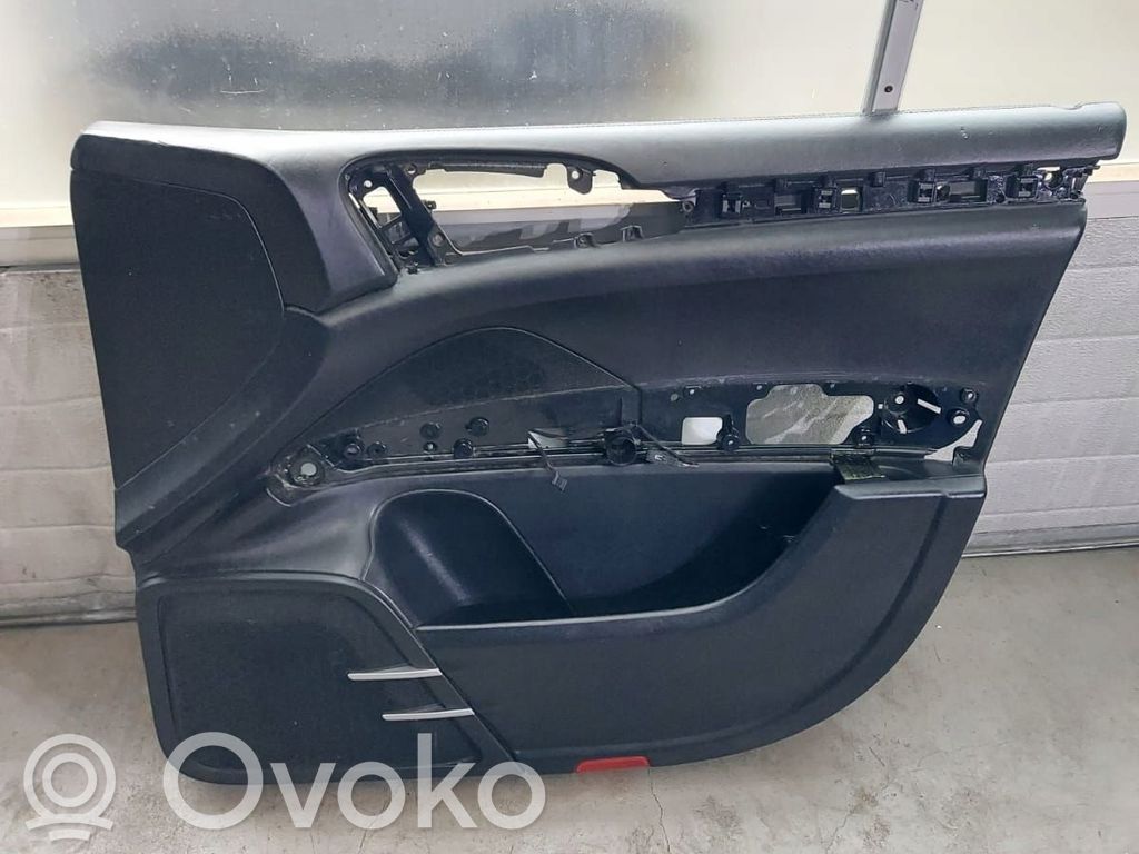 Porsche Cayenne (92A) Rivestimento del pannello della portiera anteriore 