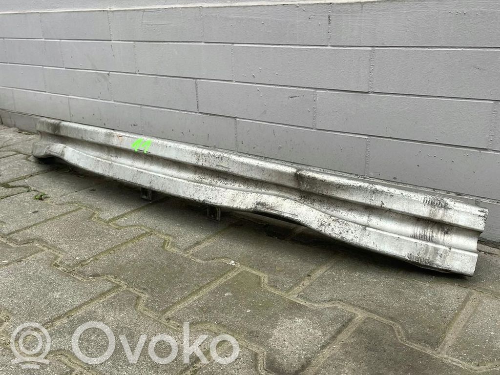 Audi A8 S8 D3 4E Передняя укрепление бампера 