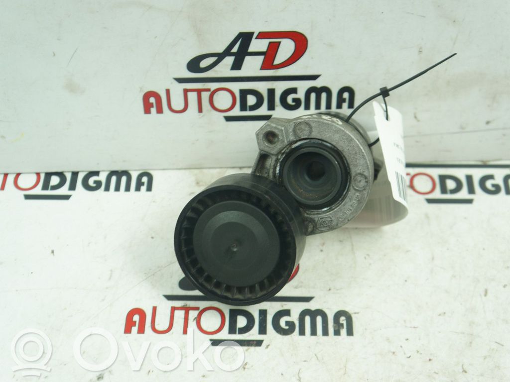 Mercedes-Benz A W176 Tensor de correa del alternador 