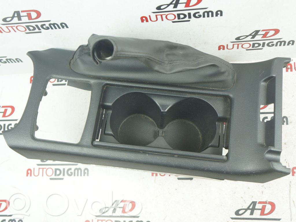 Mazda 6 Portavasos 