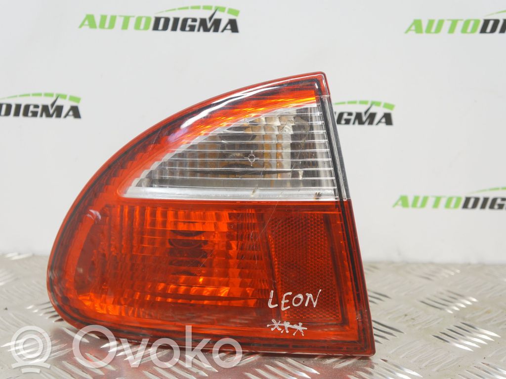 Seat Leon (1M) Galinis žibintas kėbule 