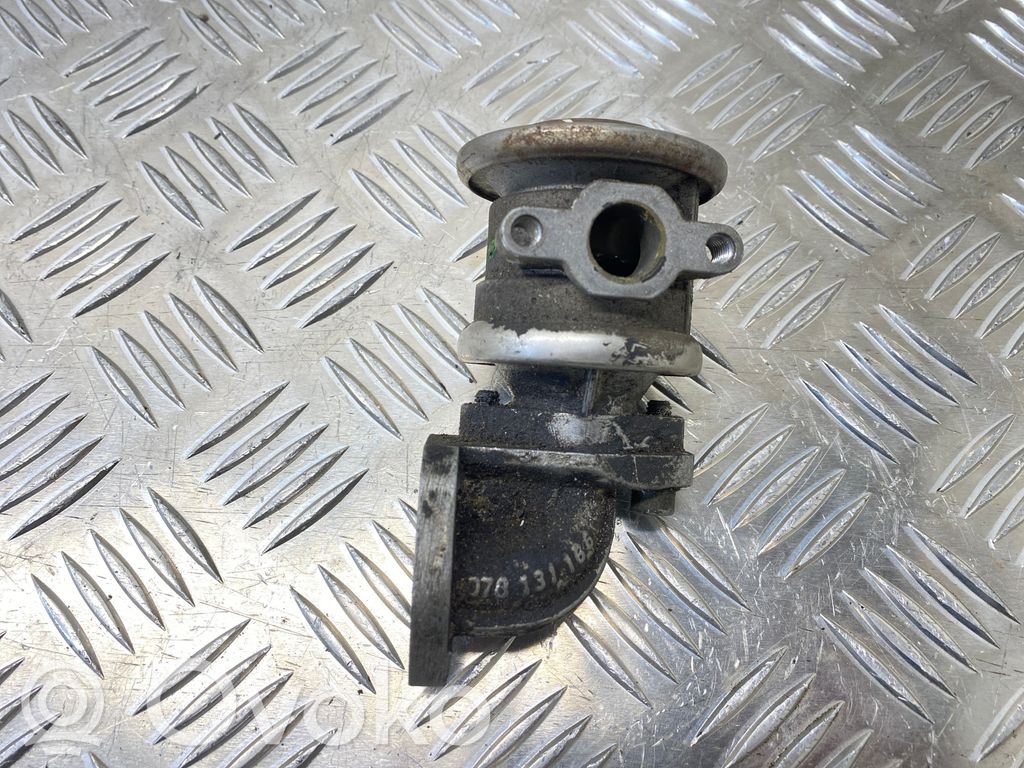 Audi A8 S8 D3 4E EGR vārsts 