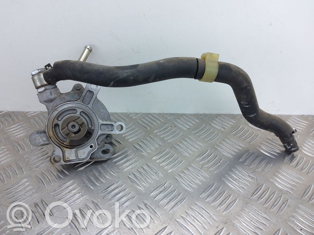 Mazda 6 Bomba de vacío 