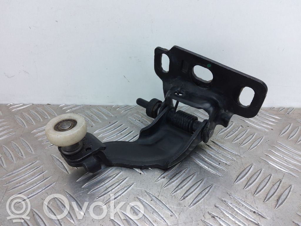 Ford B-MAX Sliding door upper roller guide/hinge 