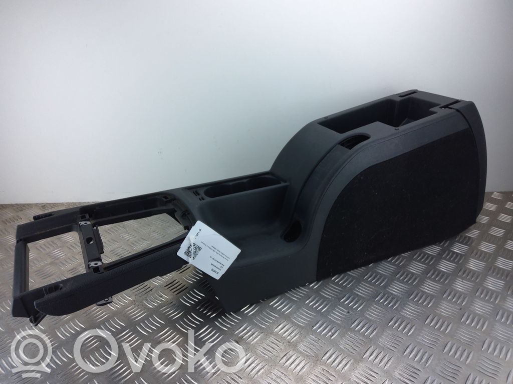 Skoda Superb B6 (3T) Center console 