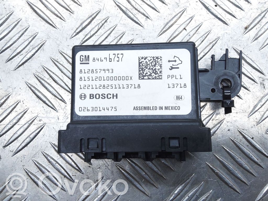 Unidad de control/módulo PDC de aparcamiento   84696757