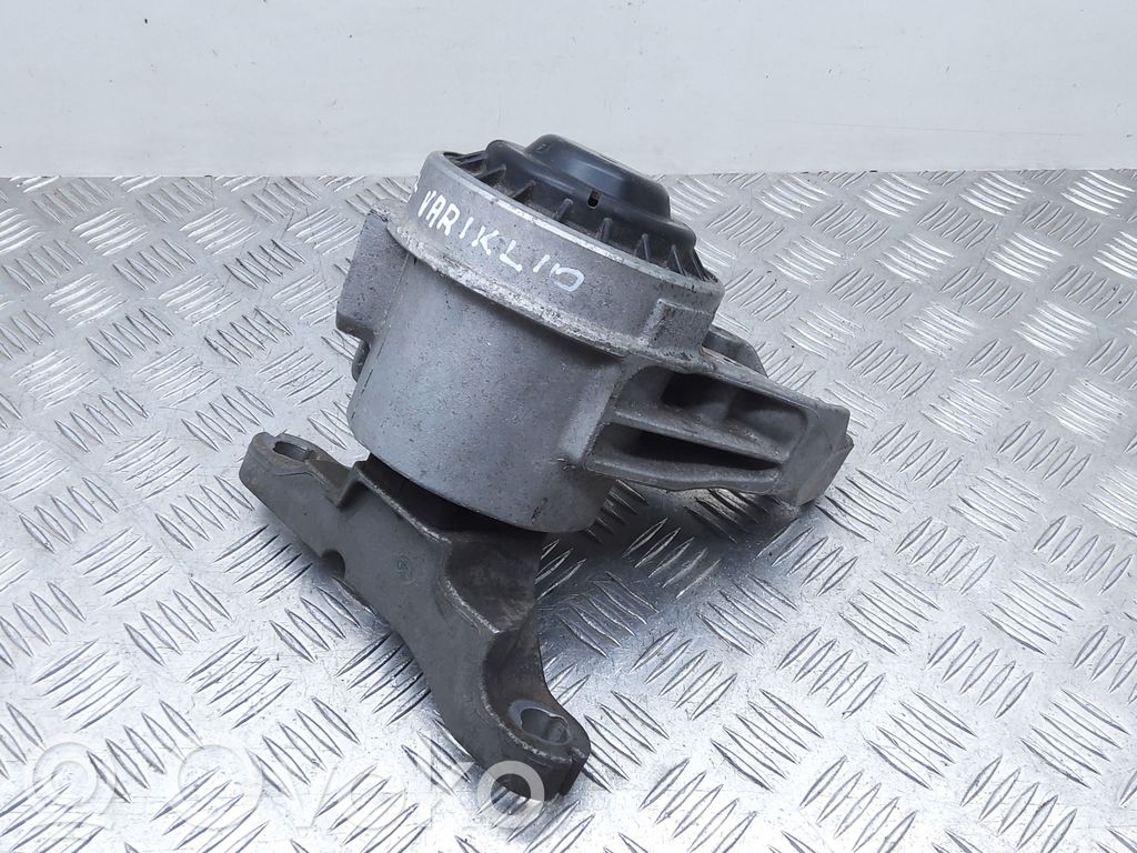 Ford Mondeo MK V Engine mount bracket 