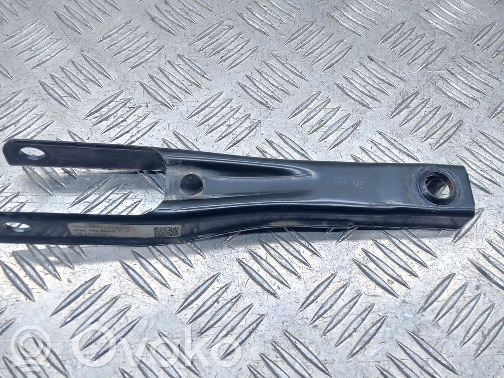 Volkswagen e-Golf Gearbox mounting bracket 